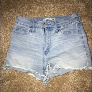 Abercrombie and Fitch jean shorts size 0 waist 25